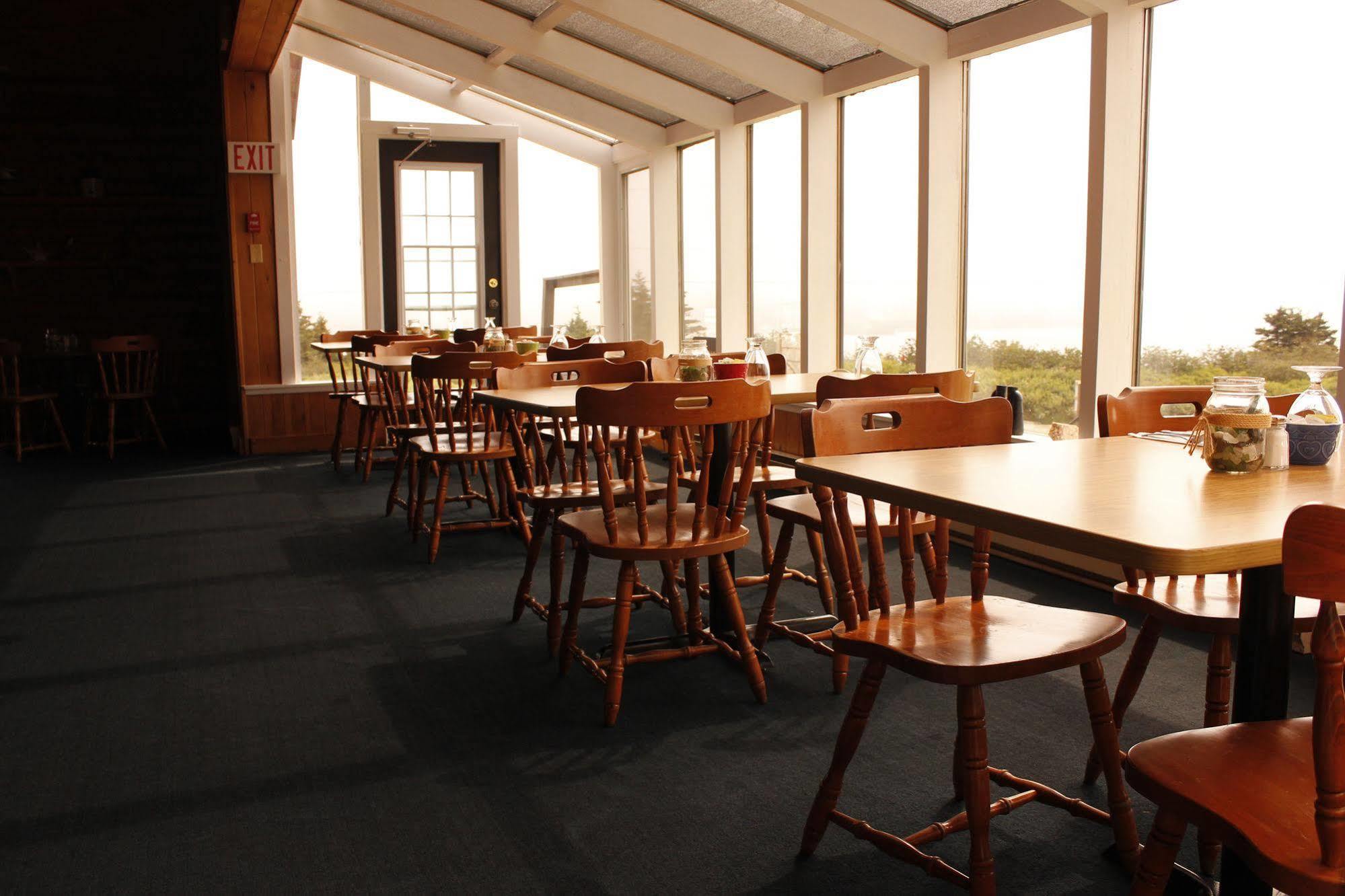 Brier Island Lodge Westport Exterior photo